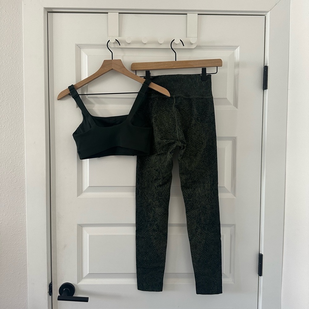 Lululemon Active Set - Picture 2 of 2